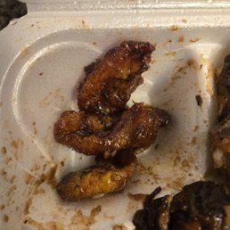 3 plantains hiding under the 3 oxtails
