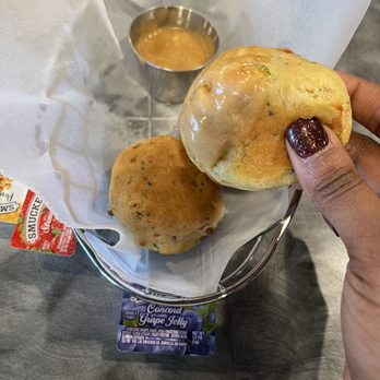 Twisted Biscuit Brunch - Biscuits - Bars Near Me - Edwardsville, Illinois
