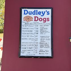 Dudley's Dogs - The menu