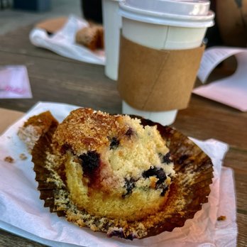 The Palm Coffee Bar - Blueberry Muffin - Coffee & Tea Near Me - Burbank, California The Palm Coffee Bar - Blueberry Muffin - Coffee & Tea Near Me - Burbank, California