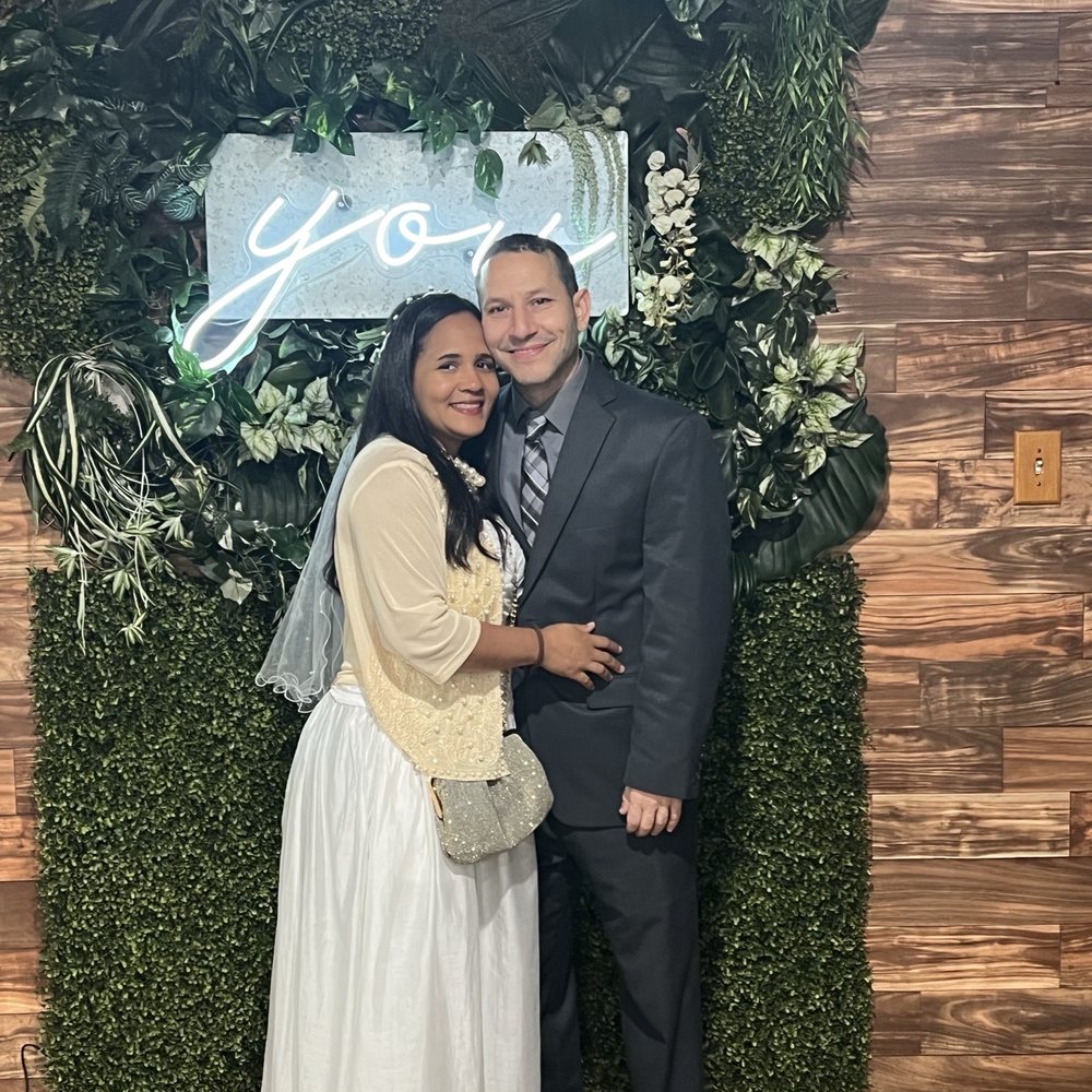 April 2012 - Alumni News - Williams College, image size:1000x1000