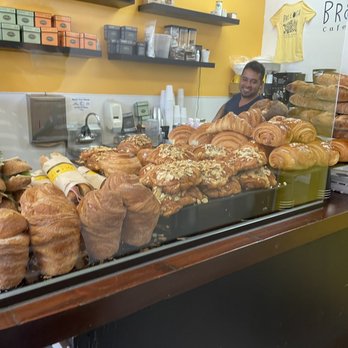 Bree'osh - Montecito - Display - Coffee & Tea Near Me - Santa Barbara, California