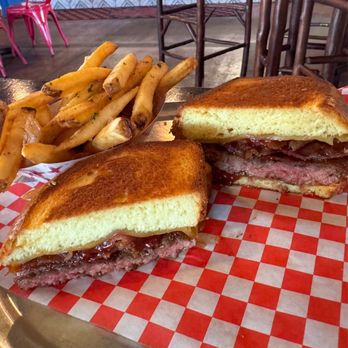 Burger Me! - Gouda Melt - Burgers Near Me - Reno, Nevada Burger Me! - Gouda Melt - Burgers Near Me - Reno, Nevada