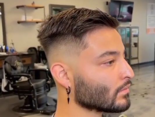 High & Tight by null