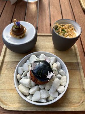 Restaurant Jellyfish by Stefan Fäth by null