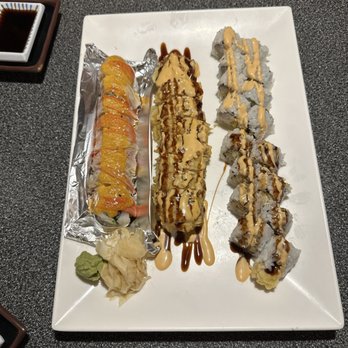 Fuji Sushi & Sake Bar - Tiger roll, Dynamite, scallop, fried Red Snapper rolls. - Japanese Near Me - Rapid City, South Dakota Fuji Sushi & Sake Bar - Tiger roll, Dynamite, scallop, fried Red Snapper rolls. - Japanese Near Me - Rapid City, South Dakota