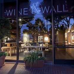Wine & Wall