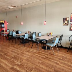 Good Time Charlie's - More room to eat!