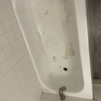 Always Refinishing - Before Tub - Kitchen & Bath Near Me