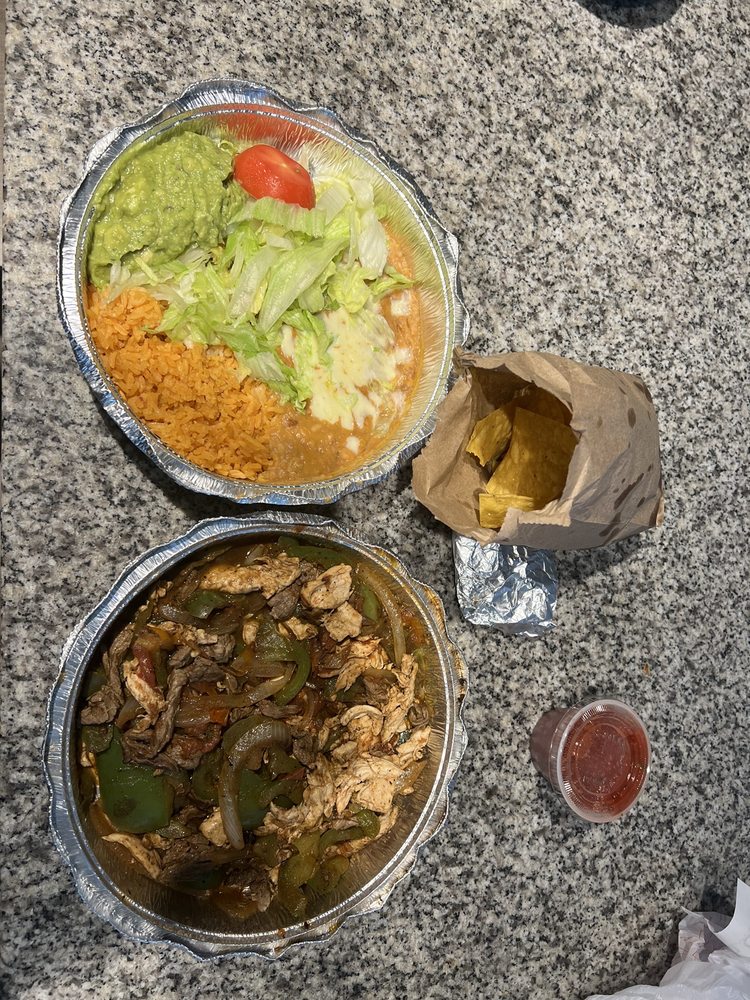 Social spots from Mi Ranchito