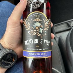 Valkyrie's Kiss Mead - Mead- blueberry bliss