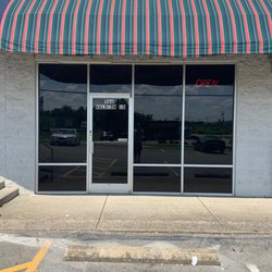 Danny's Barber Shop