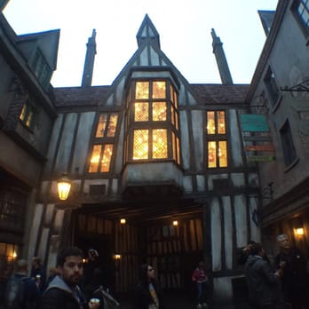Universal Studios Florida - Amusement Parks Near Me - Orlando, Florida Universal Studios Florida - Amusement Parks Near Me - Orlando, Florida