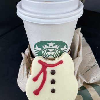 Starbucks - Playing with the Snowman Cookie, ha! - Coffee & Tea Near Me - Winter Park, Florida