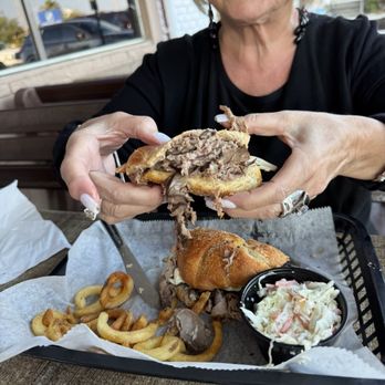 Foxy's Cafe - Pizza Near Me - Treasure Island, Florida
