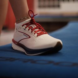Peak Performance - The Running Store