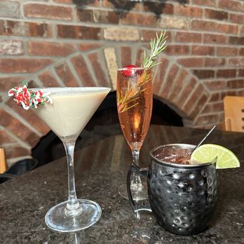 Spring Lake Tap House - Holiday Cocktails - Sugar Cookie Martini, Cranberry Mimosa, Cranberry Mule - American Near Me - Spring Lake, New Jersey Spring Lake Tap House - Holiday Cocktails - Sugar Cookie Martini, Cranberry Mimosa, Cranberry Mule - American Near Me - Spring Lake, New Jersey