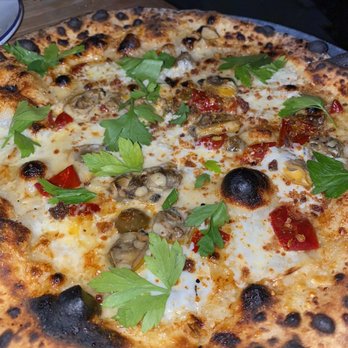 Roberta's - Ursula's pizza - Pizza Near Me - Culver City, California