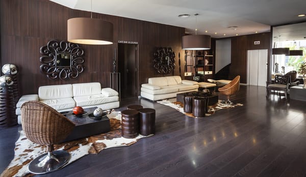 Occidental Santa Cruz Contemporáneo by null