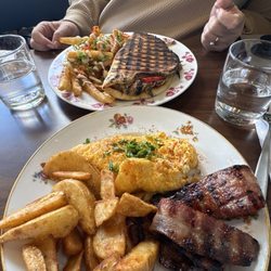 Sammie Cafe