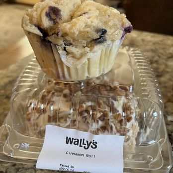  Wally's - Gas Stations Near Me - Fenton, Missouri