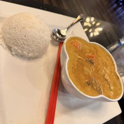 Ocha Thai and Asian Fusion - YELLOW CURRY