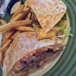 Applebee's Grill + Bar - QUESADILLA BURGER?!