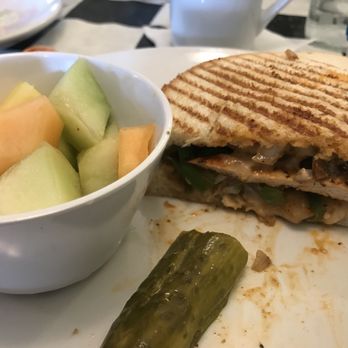 Madison Park Kitchen - Breakfast & Brunch Near Me - Forest Park, Illinois