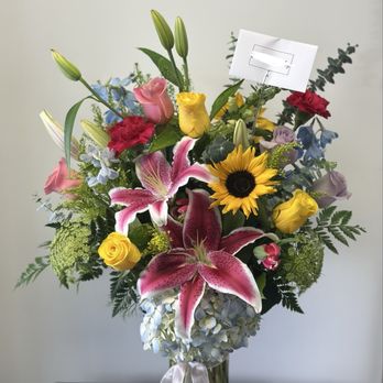 Drea's Flowers - Florists Near Me - Garden Grove, California Drea's Flowers - Florists Near Me - Garden Grove, California