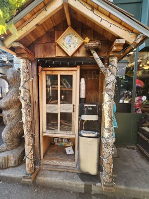 PDX Dönerländ Food Cart by null