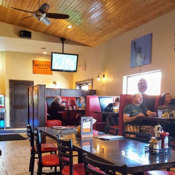 Schuggys American Grill & Taphouse - Dining area - Sports Bars Near Me - Hammond, Wisconsin Schuggys American Grill & Taphouse - Dining area - Sports Bars Near Me - Hammond, Wisconsin