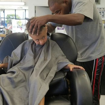 Extreme Fades - Barbers Near Me - Signal Hill, California