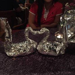 Takeout is shaped like swans