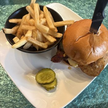 Da Burger Wing Hub & Bar - Hangover Burger - Burgers Near Me - Kapolei, Hawaii Da Burger Wing Hub & Bar - Hangover Burger - Burgers Near Me - Kapolei, Hawaii