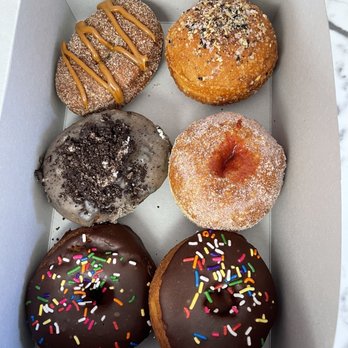 Starlight Doughnut Lab - Bakeries Near Me - Cincinnati, Ohio Starlight Doughnut Lab - Bakeries Near Me - Cincinnati, Ohio