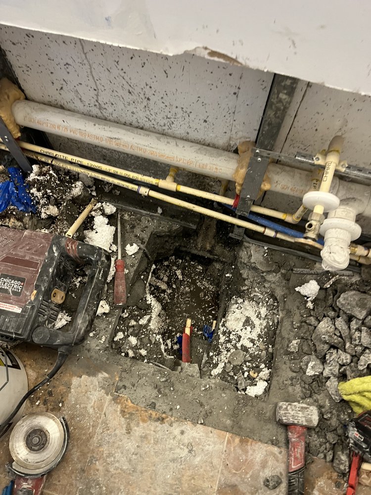 Slide of RoadRunners Plumbing