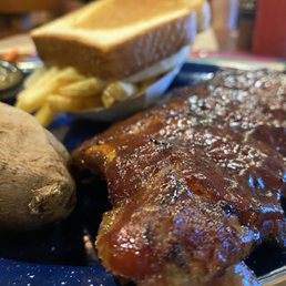 Ribs, sweet potato, fries, toast Ribs, sweet potato, fries, toast