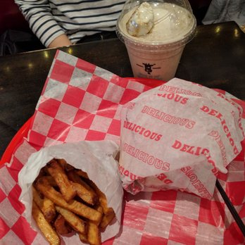 Good Stuff Eatery - American Near Me - Washington, DC, District of Columbia