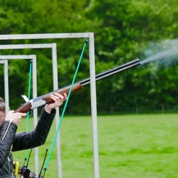 Shotgun for sport shooting or hunting