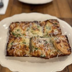 The Flying Noodle - Cheesy Garlic Bread