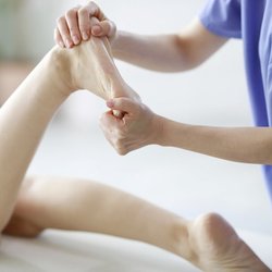 High Five Massage - Foot massage