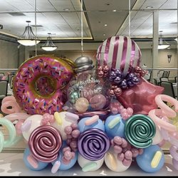 EJ’s Balloon Station - Candyland Balloon Bouquet