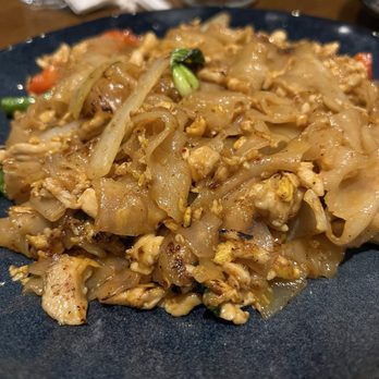 JaydSiri Thai Bistro - Drunken Chicken - Thai Near Me - Great Neck , New York JaydSiri Thai Bistro - Drunken Chicken - Thai Near Me - Great Neck , New York