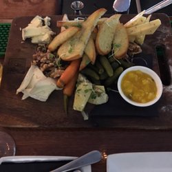 Concrete Bar