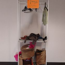 You can take free items from here for those in need.
