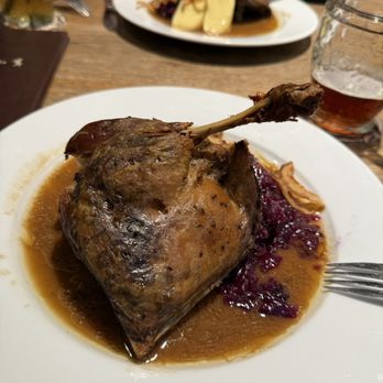 Kozlovna U Paukerta - Duck - Czech Near Me - Prague, Puerto Rico