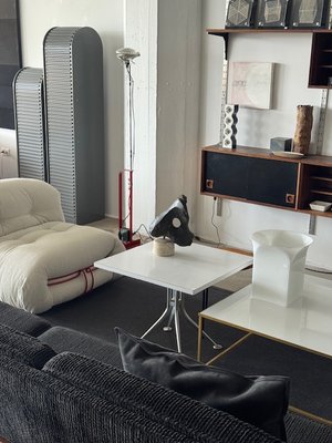 Circa Modern by null