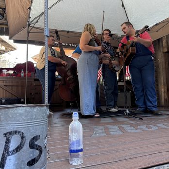 Ole Smoky Distillery "The Holler" - Kevin Prater Band 7/12/24 - Distilleries Near Me - Gatlinburg, Tennessee Ole Smoky Distillery "The Holler" - Kevin Prater Band 7/12/24 - Distilleries Near Me - Gatlinburg, Tennessee