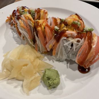 Jays Kitchen - Patron Roll - Sushi Bars Near Me - Goldsboro, North Carolina