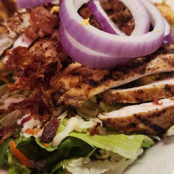 Texas Roadhouse - Grilled Chicken Salad - Steakhouses Near Me - Wichita, Kansas Texas Roadhouse - Grilled Chicken Salad - Steakhouses Near Me - Wichita, Kansas